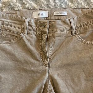 BRAX velvet touch pants. These fit beautifully!